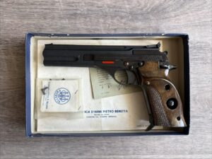 BERETTA 76 CAL. 22 LR